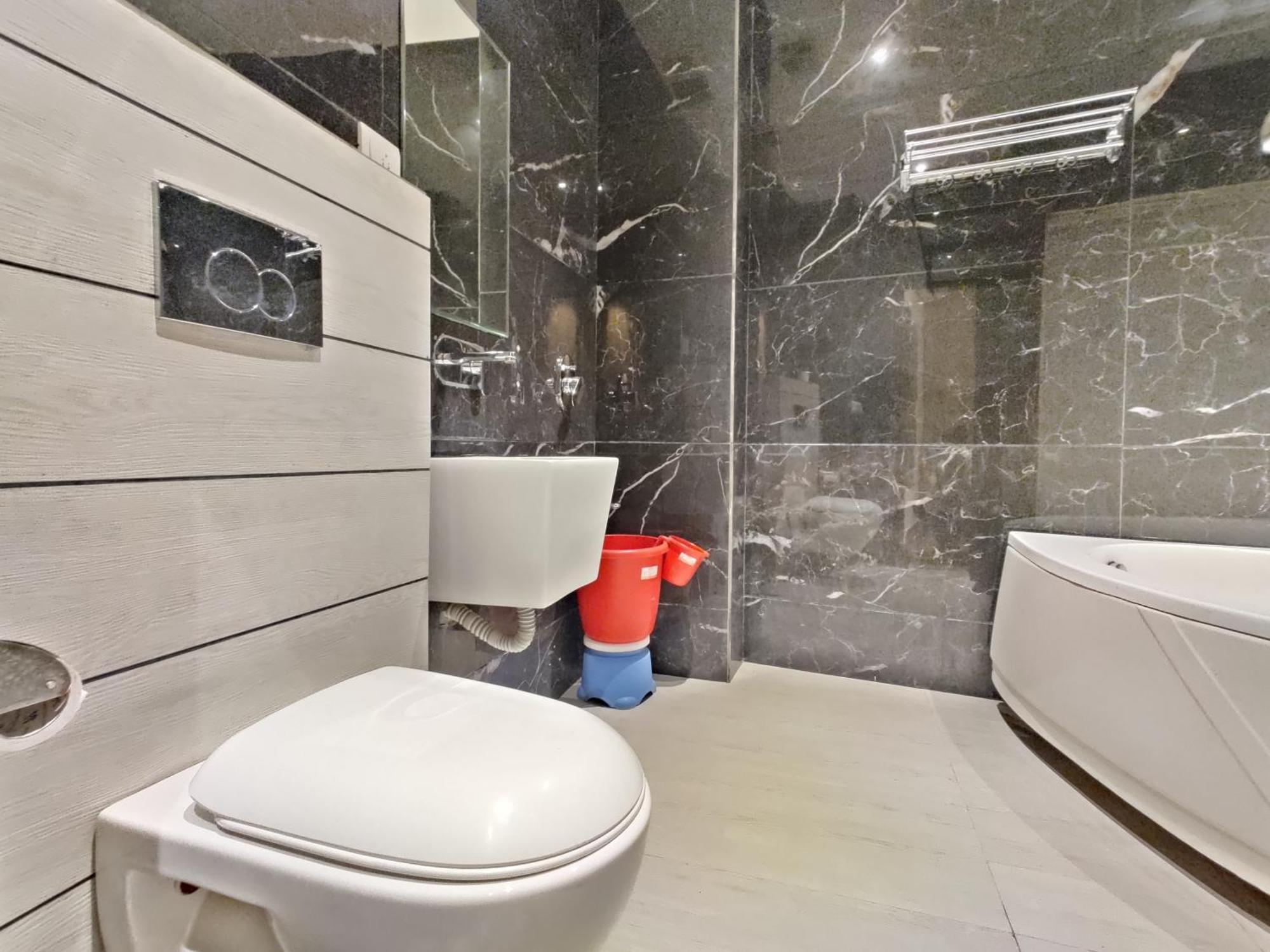 Hotel Dua Grand By Dua Hospitality -300 Meters From Golden Temple Amritsar Bagian luar foto